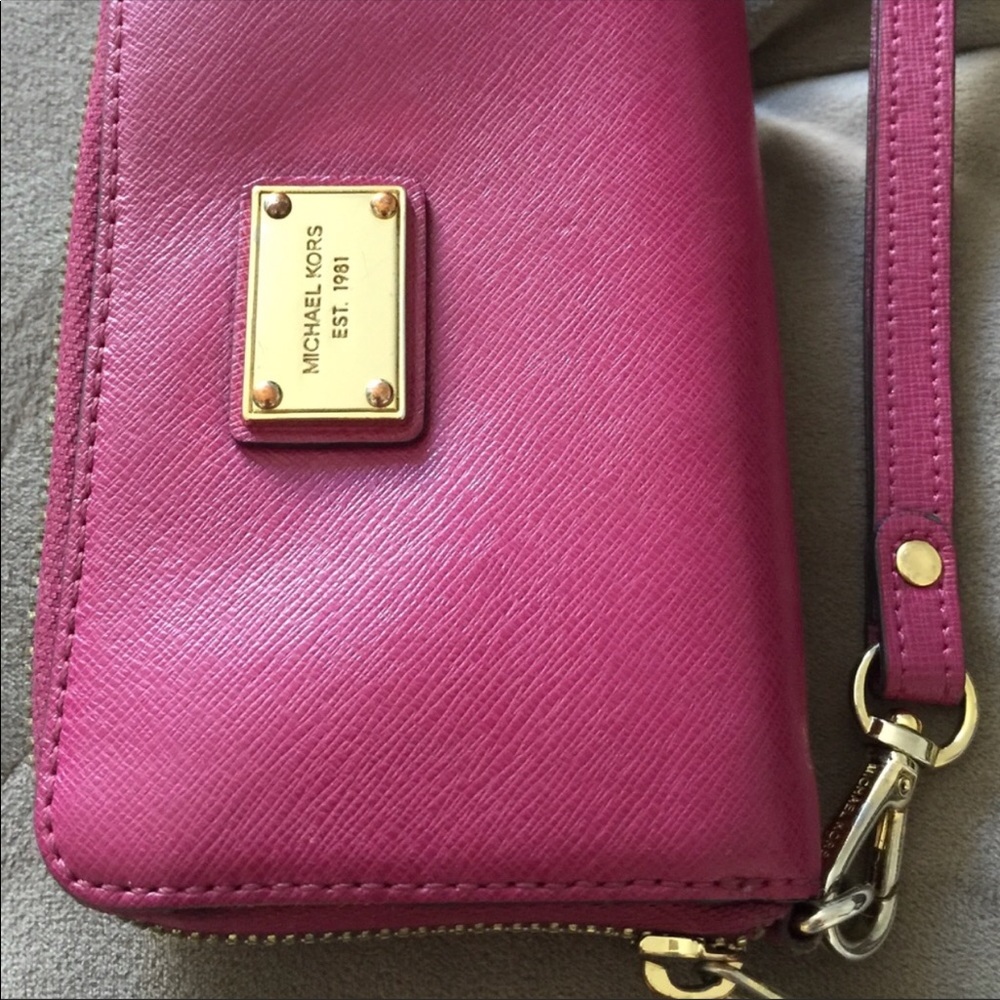 Michael Kors wallet